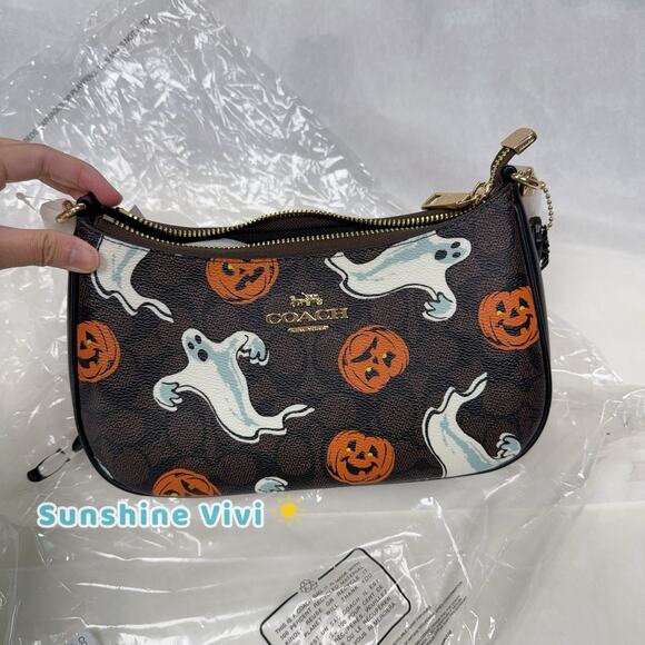 NWT Coach Teri Shoulder Bag In Signature Canvas Pumpkin Halloween 🎃Print CCE71 - Picture 2 of 16